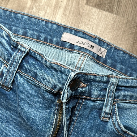 Joe’s Jeans Skinny Jeans - 28 - Picture 6 of 7